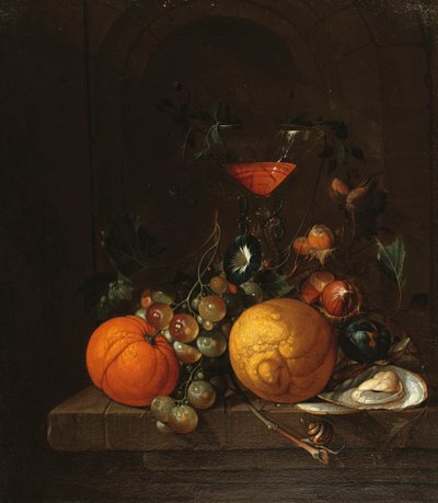 En citron, en apelsin, vindruvor, ett ostron och ett glas vin på en avsats av Cornelis de Heem