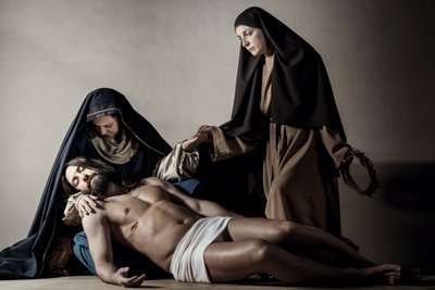 Pietà – Kristi begravning av Corrado La Licata