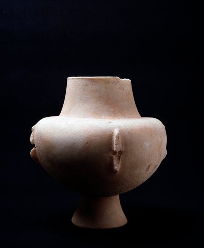 Vit marmorvas med ockra inkrustationer. Kykladisk civilisation, 3200 f.Kr. till 2000 f.Kr av Cycladic Cycladic