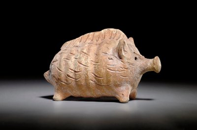 Hellenistisk skallra, c.1:a århundradet f.Kr. (terrakotta) av Cypriot Cypriot