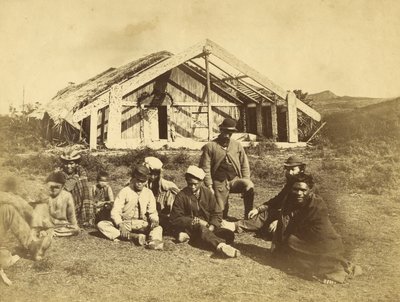 Kuwaitis Runanga House, Waiona, Bay of Islands, ca 1870 (albumintryck) av Daniel Louis Mundy