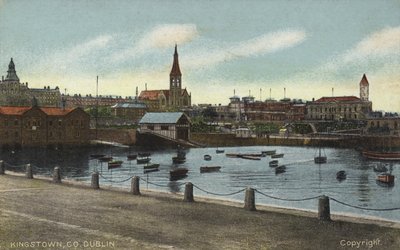 Dun Laoghaire Kingstown, County Dublin, Irland färgbild av Desire Chaineux