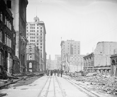 Tittar upp på California Street från Sansome Street, San Francisco av Detroit Publishing Co.