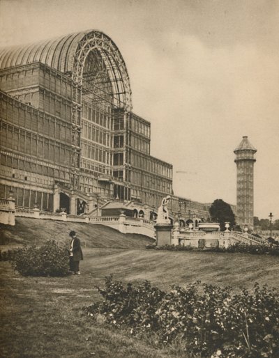 Glas och balkar i Crystal Palace i Sydenham, c1935. av Donald McLeish