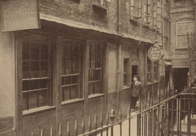 Ye Olde Cheshire Cheese Pub (s/v foto) av Donald McLeish