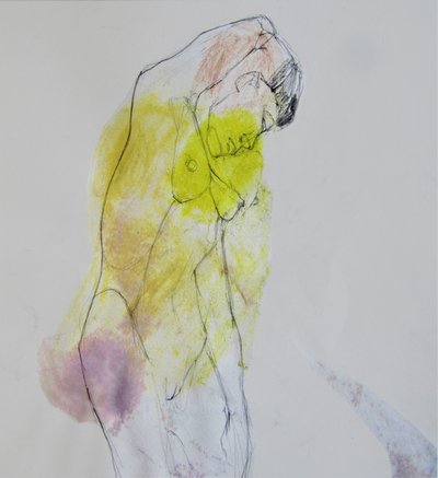 Gul nakenfigur av Doris Schmitz