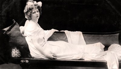 Mabel Love 1874-1953, engelsk skådespelerska och dansare, tidigt 1900-tal. av Dover Street Studios