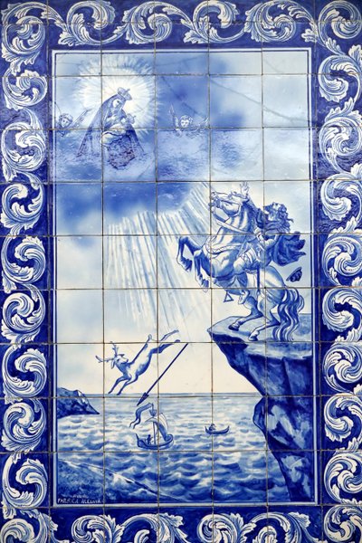 Mirakel av Our Lady of Nazare. Vår Fru av Nazare-kyrkan (Largo Nossa Senhora da Nazare). Portugal. av Dutch School