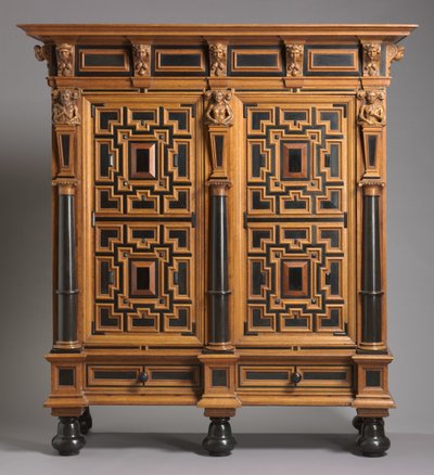 Garderob (Kast), tillverkad i Holland, ca 1625-1650 (ek med ebenholts- och rosenträfanér) av Dutch School