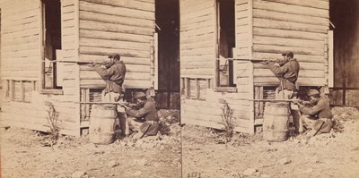 "Colored pickets on duty near Dutch Gap", 1864. av E. and H.T. Anthony