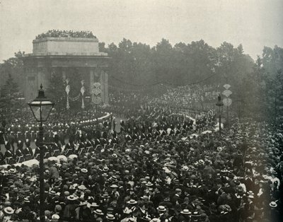 Ankomst av den kanadensiska premiärministern Hon. Wilfrid Laurier på Hyde Park Corner, 1897. av E. and S. Woodbury