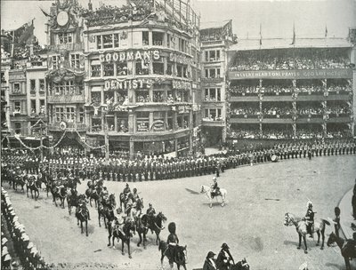 Lord Roberts Superintending the Arrangements in St. Pauls Churchyard, 1897 av E. and S. Woodbury