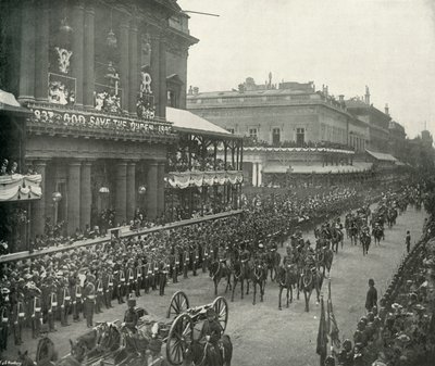 The Royal Procession: Aides-De-Camp Passing the United Service Club, c1897 av E. and S. Woodbury
