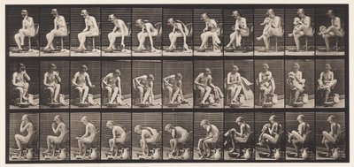 Tallrik 411. Att lyfta en handduk när man sitter och torka av fötterna, 1872-1885 av Eadweard Muybridge