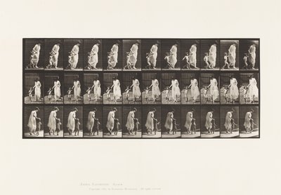 Skylt 72. Springande, ledande barn (70) i handen av Eadweard Muybridge