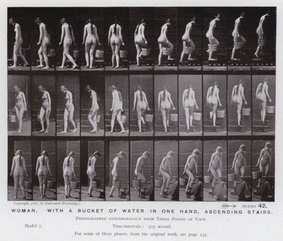 Den mänskliga figuren i rörelse: Kvinna, med en hink vatten i ena handen, uppför trappor (s/v foto) av Eadweard Muybridge