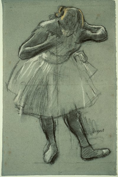 Dansare böjer sig framåt av Edgar Degas