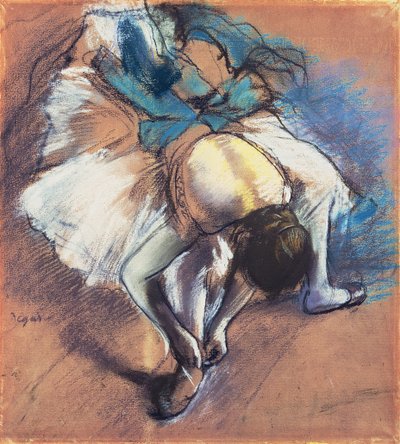 Dancer Fastening her Pump, ca 1880-85 (pastell och svart krita på gulfärgat papper) av Edgar Degas