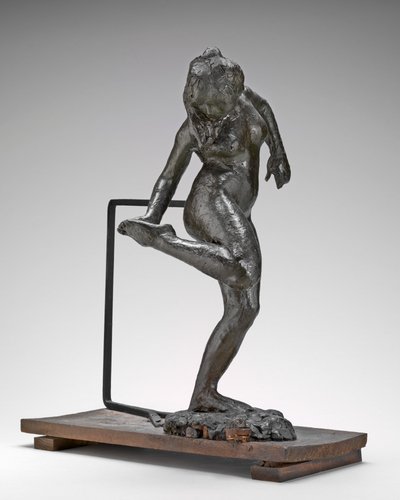 Dansare tittar på sin högra fotsula, ca. 1890-talet. av Edgar Degas