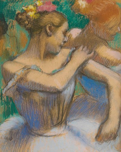 Dansare som justerar sina axelvaddar av Edgar Degas