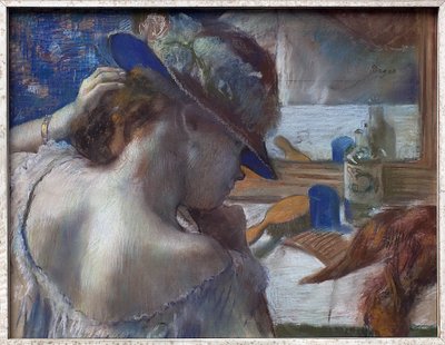 Framför spegeln. Verk av Edgar Degas (1834-1917), pastell omkring 1889. Fransk konst av Edgar Degas