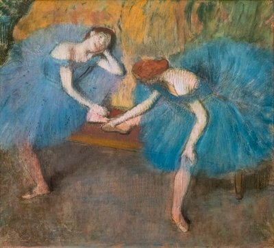 Två vilande dansare (även känd som "Blå dansare"). Omkring 1898. Pastell på fint velinpapper. av Edgar Degas