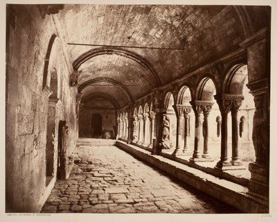 Arles. Cloitre St. Trophime (norra galleriet) av Édouard Baldus