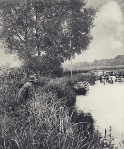 Vid Eel-pot Bridge vid Leckford (svartvitt foto) av Edward Alfred Barton