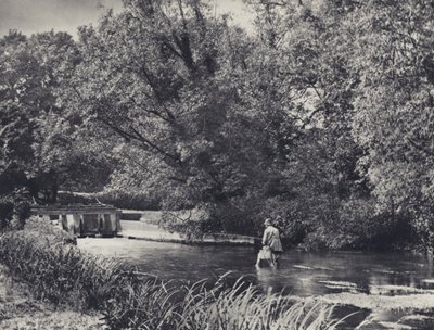 Nedanför kvarnen, nära Andover (svartvitt foto) av Edward Alfred Barton