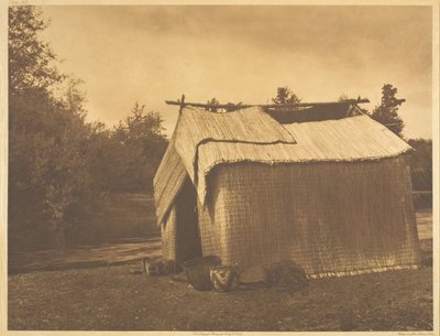 A Mat House - Skokomish, 1912. av Edward Sheriff Curtis