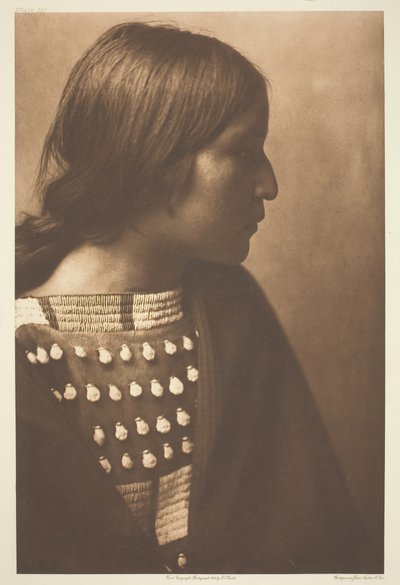 Från Ali, Girl, 1908. av Edward Sheriff Curtis