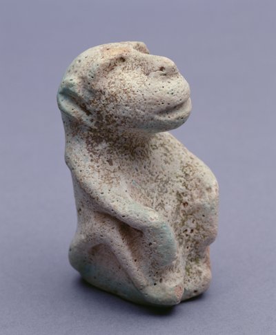 Baboonstatuett, från Hierakonpolistemplet, huvuddepån, tidig dynastisk period, 1:a-2:a dynastin (glaserad fajans) (se även 113908) av Egyptian