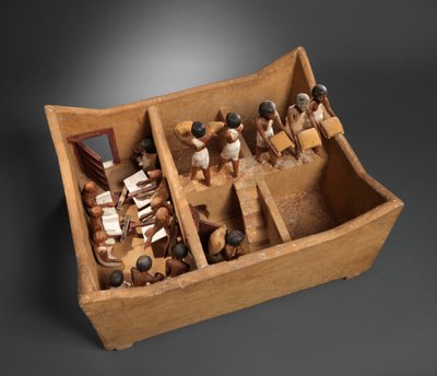 Modell av ett spannmålsmagasin med skriftlärda från Meketres grav, c.1981–1975 f.Kr. (trä, gips, färg, linne, spannmål) av Egyptian 12th Dynasty