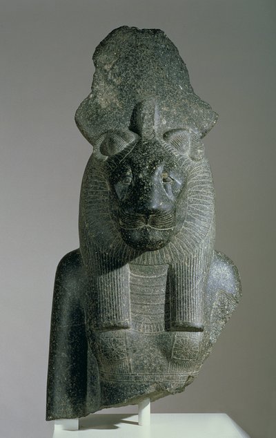 Byst av Sakhmet från en sittande staty, antingen från Mut Precinct eller bårhustemplet av Amenhotep III (granodiorit) av Egyptian 18th Dynasty