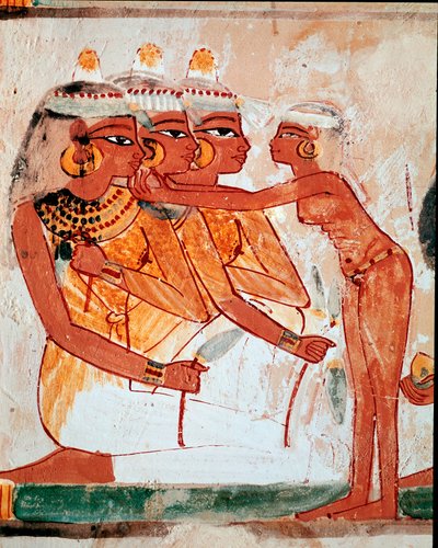 Egyptisk konst: Nakhts grav. Toalett: hembiträde hjälper tre kvinnor som håller lotusblommor att sätta på smycken före begravningsbanketten. Fresk av Luxor (Tebeplatsen, Sheikh Abd al-Gournahs nekropolis (Gournah), Nilens vänstra strand, Egypten. av Egyptian 18th Dynasty