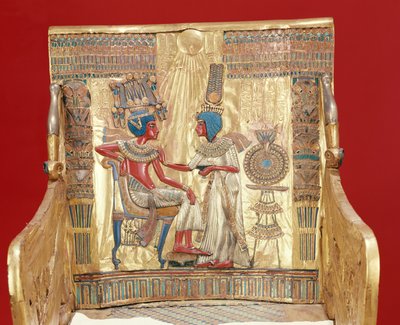 Tron, från Tutankhamons grav (ca 1370-1352 f.Kr.) Nya kungariket (guld) av Egyptian 18th Dynasty