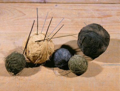 Ullbollar med stickor ... av Egyptian 18th Dynasty