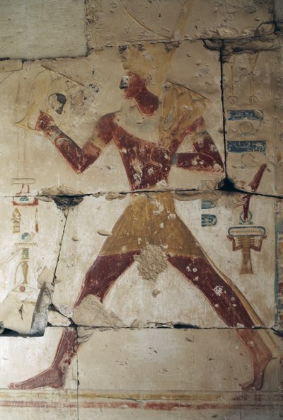 Målad relief föreställande farao, Ramses II:s tempel, Abydos, Egypten, Egyptisk civilisation, Nya riket, XIX:e dynastin (foto) av Egyptian 19th Dynasty