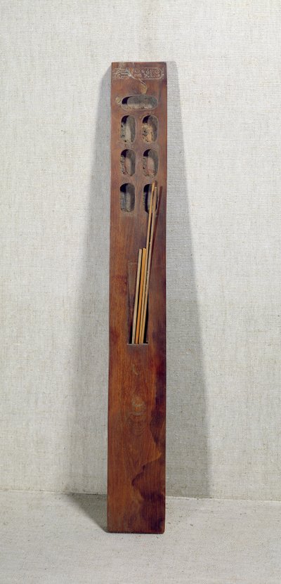 Palett som tillhör målaren Dedia, från Thebe, New Kingdom (trä) av Egyptian 19th Dynasty