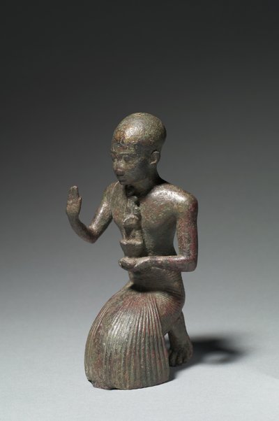 Statyett av en knästående präst, 1186-1069 f.Kr av Egyptian 20th Dynasty