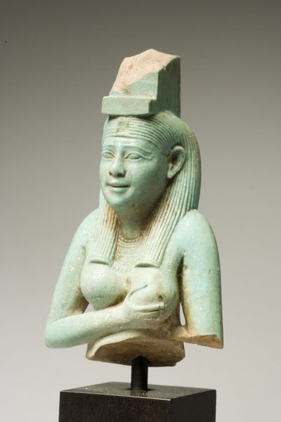 Fragment of Isis, Late Dynastic Period (faience) (see also 270350) av Egyptian 26th Dynasty