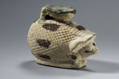 Hedgehog aryballos, Saiteperiod (fajans) av Egyptian 26th Dynasty