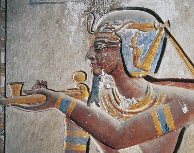Egypten, forntida Thebe, kungarnas dal, målad relief av farao vid Ramses VI:s grav av Egyptian Egyptian