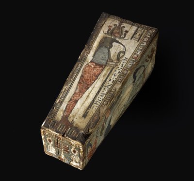 Målad träkista av den heliga Ibis av Thoth, 305-30 f.Kr. (trä med polykrom dekor) av Egyptian Ptolemaic Period