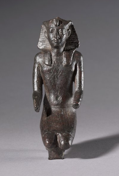 Statyett av knästående kung, grekisk-romersk tid, 304-30 f.Kr av Egyptian Ptolemaic Period