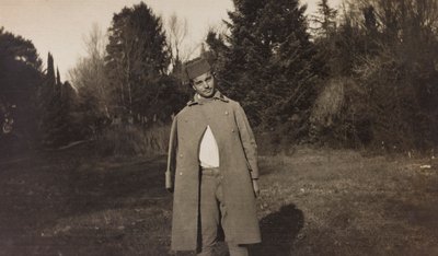 Album av första världskriget i Friuli-Venezia Giulia: porträtt av en österrikisk fångekadett i Villa Brazzà, hem till 17 av krigssjukhuset i Soleschiano Manzano (s/v foto) av Elena Bianconcini