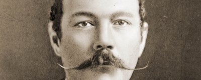 Porträtt av Sir Arthur Conan Doyle av Elliott and Fry Photography Studio