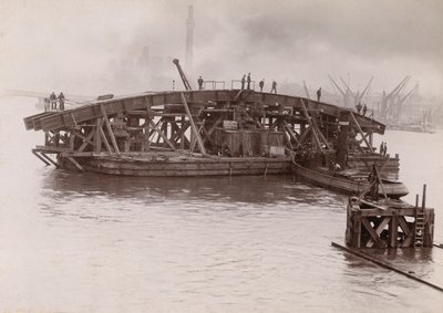 Konstruktion av Vauxhall Bridge, London, 1903-1904 av Emberson and Sons
