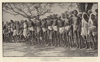 En grupp infödda på hjälparbetet vid Deori Panagar, nära Jubbulpore av English Photographer