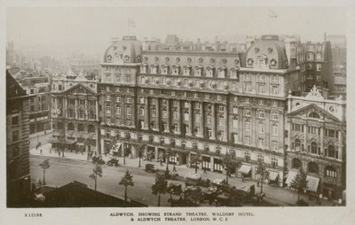 Aldwych, Strand Theatre, Waldorf Hotel, Aldwych Theatre, London av English Photographer